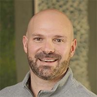 Aaron Mielke headshot