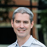 Headshot of Luke Mackewich