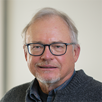 Headshot of Tim Anderson