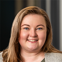 Headshot of Vanessa Warren