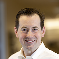 Headshot of Dan Petlicki