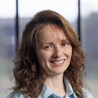 Headshot of Karen Hathaway