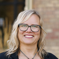 Headshot of Sheryl Filby Williams